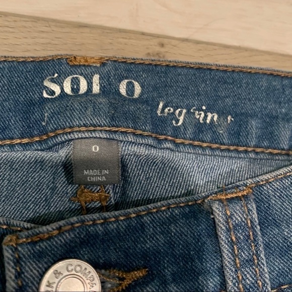 NEW YORK & COMPANY Soho Jeggings size 0 - Picture 6 of 7